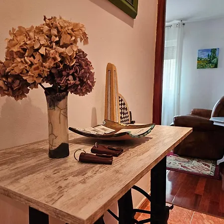 Piso Completo 5 Personas En Casa Lantoxana * Gijón